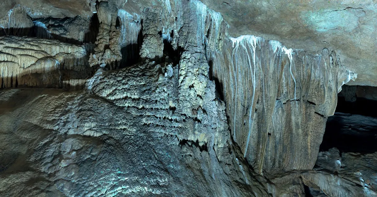 Vieng Xai caves