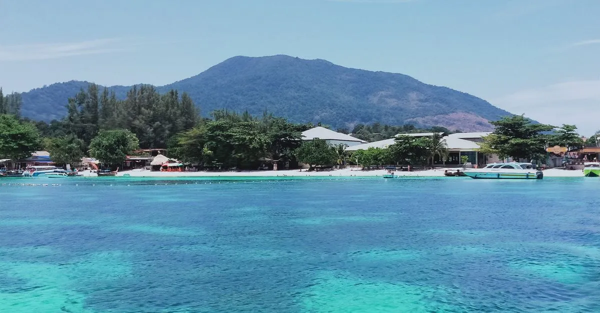 Koh Lipe crystal beach